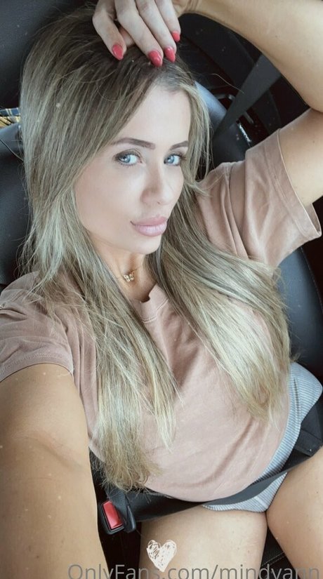 mindyann nackt perfekte galerie