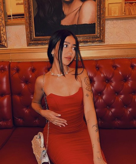 Beca Barreto beste pornographische fotos