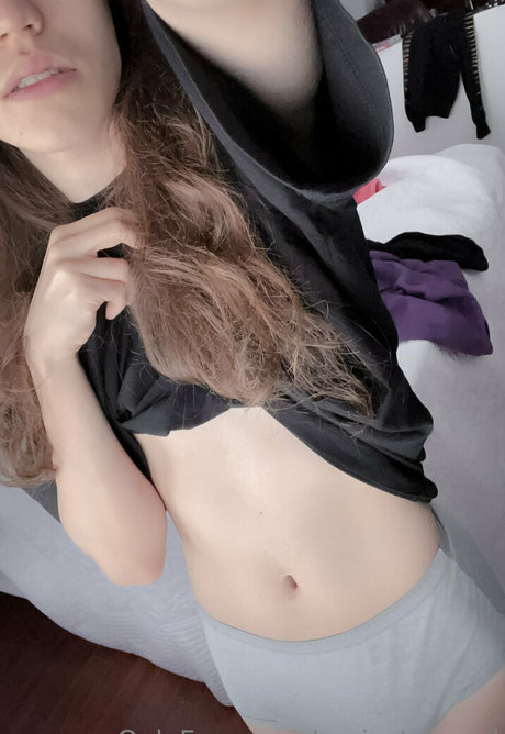 majestycvoid schauspielerin nackten fotos