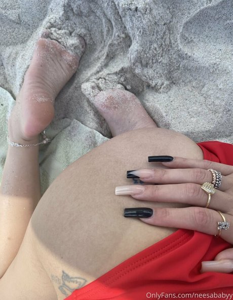 neesababyy kunst erotische archiv