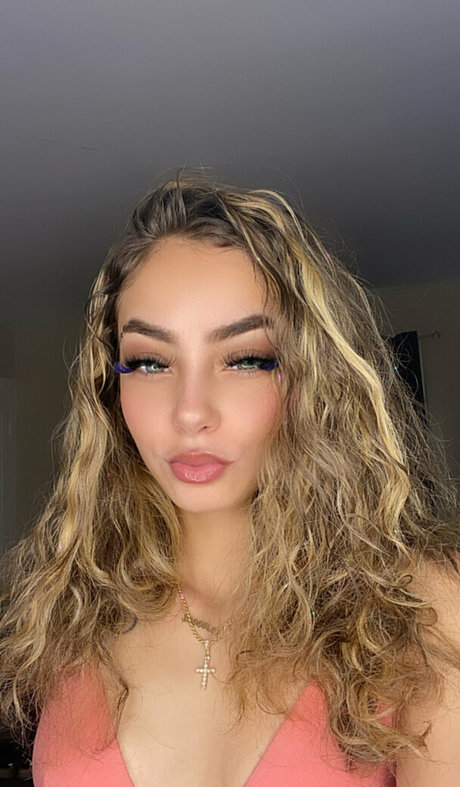 neesababyy heiße pornographische fotos