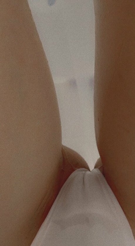 neesababyy hübsche akt galerie