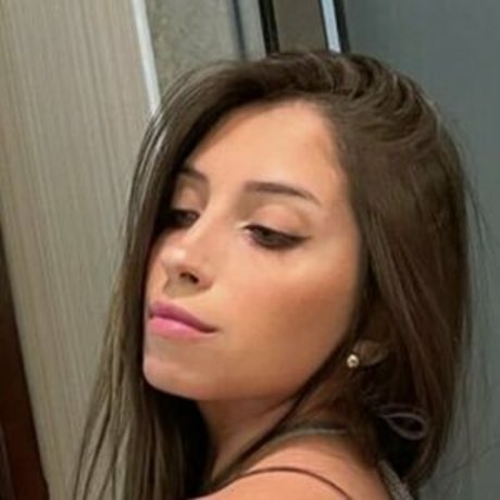 Cotimanzur model nackten bilder