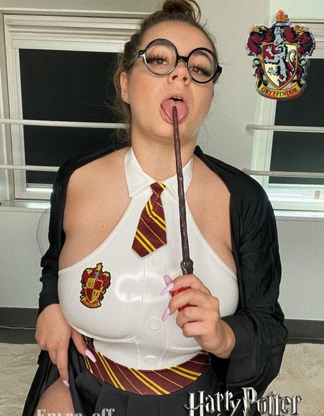 Enyaa off freie fotos