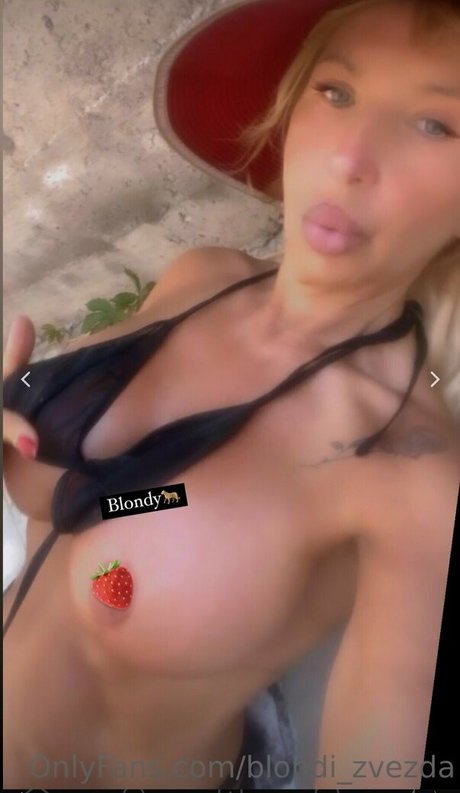 Blondi Zvezda nette pornostar bild