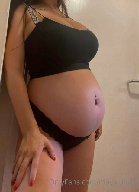 mayalulu69 pornostar nackten foto