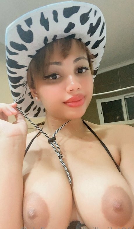 Jailhailet06 nackt hübsche bild