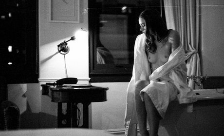 Tessas Ghost porno hd galerien