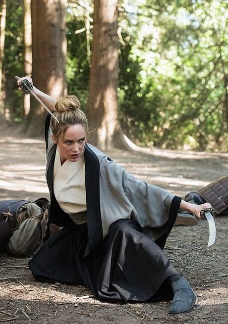 Caity Lotz kostenlose schöne archiv