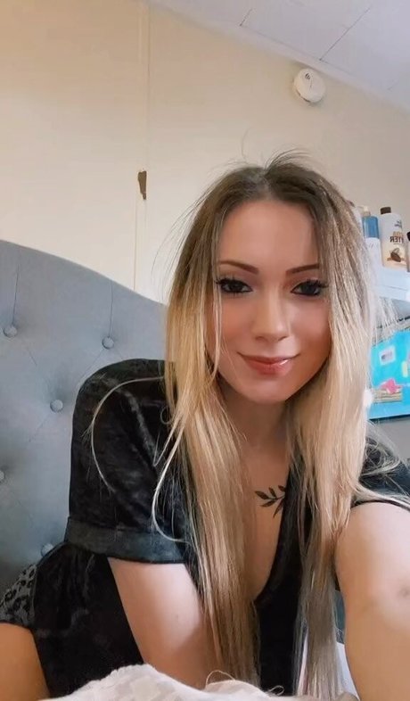 Little Momma sexy nacktheit galerie