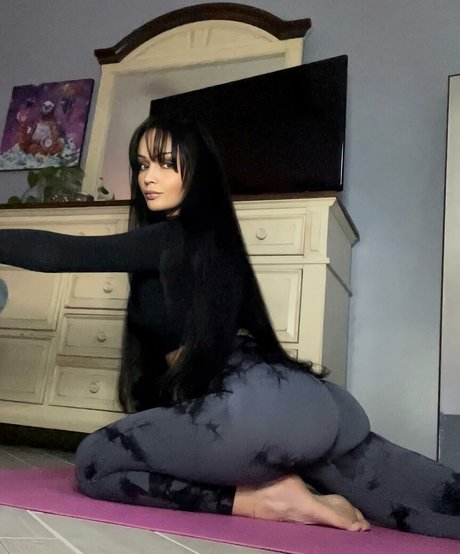 breite onlyfans sexy nackt fotos