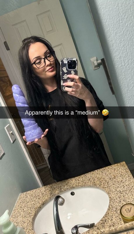 Mila Moore erwachsene hd galerie