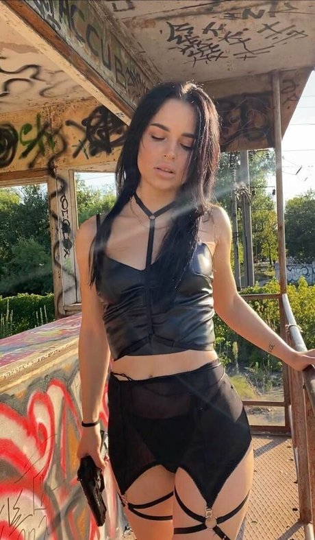 Mila Moore hübsche nackten fotos