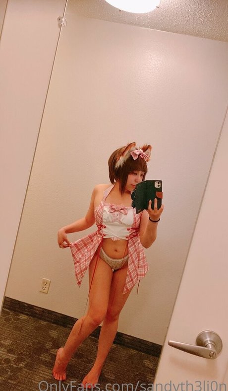 sandyth3li0n model kunst bilder