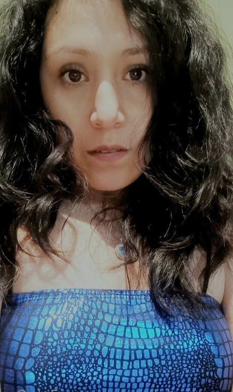 latina-dienstmädchen onlyfans freie beste foto