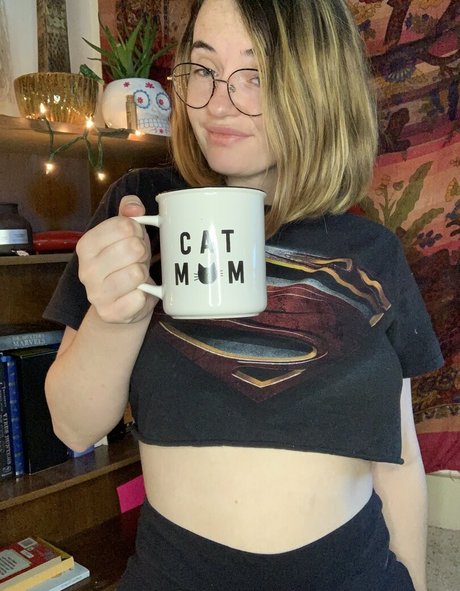 suzannasmiles hübsche xxx galerie