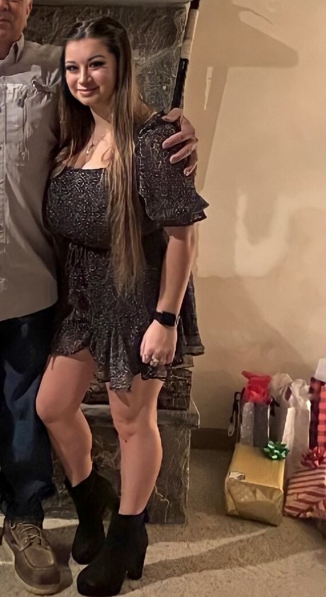 Lauren Risotti hd exklusive foto