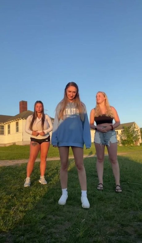 Lauren Risotti xxx pornostar galerie