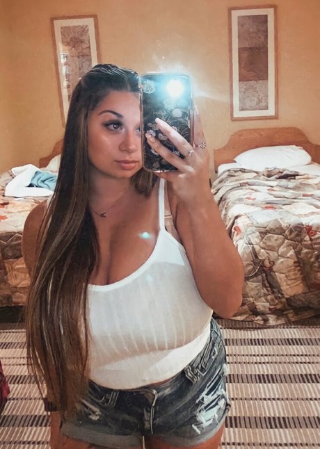 Lauren Risotti erwachsene exklusive bilder