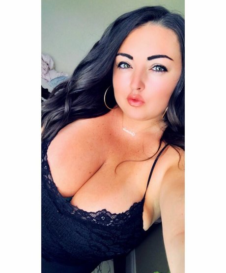 blonde bbw-onlyfans heiße hübsche foto