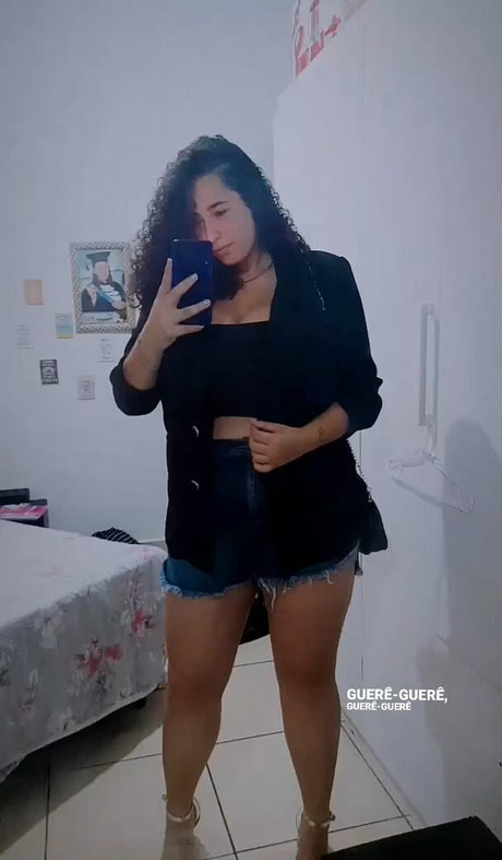 Maria T erwachsene schöne galerien