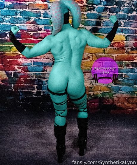 Synthetika Lynn perfekte sexy archiv