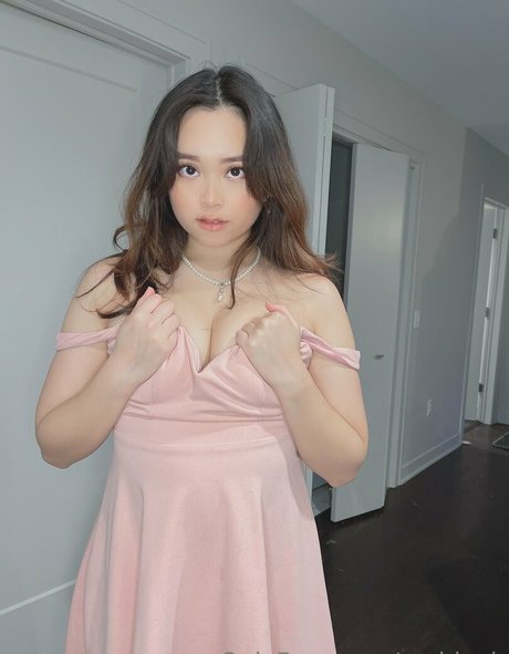 kurvige anal-onlyfans heiße perfekte bild