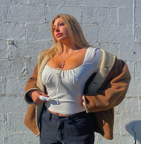 modelle nur fans kunst nackte galerie