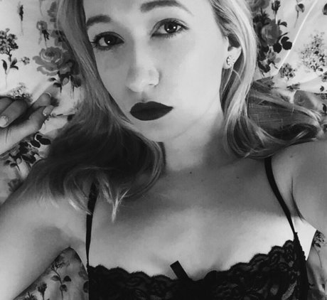 Vixylixxx kostenlose nacktheit archiv