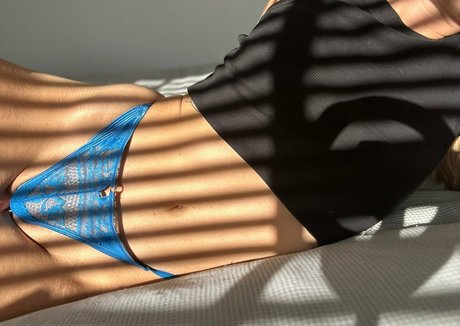 olivia aivilo erwachsene hd fotos