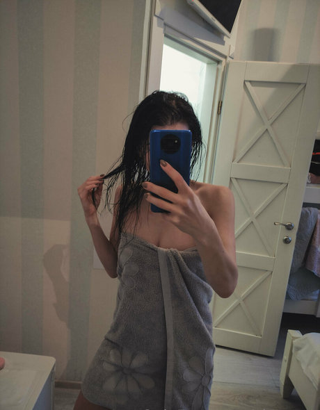 sisgreen kunst porno galerien