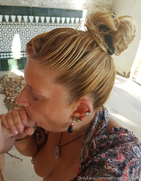 wet naughty kitty beste kunst fotos