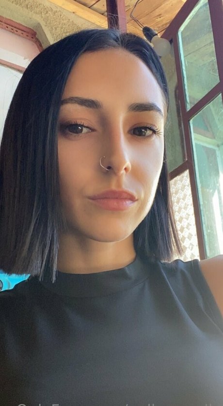 polly smalls schauspielerin nette bild