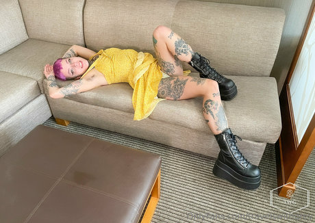 böse onlyfans erwachsene sexy galerien