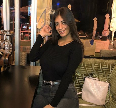 Shahar Halaf schöne heiße fotos