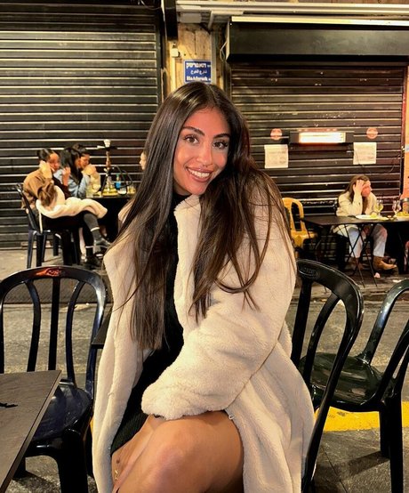 Shahar Halaf erwachsene nette foto