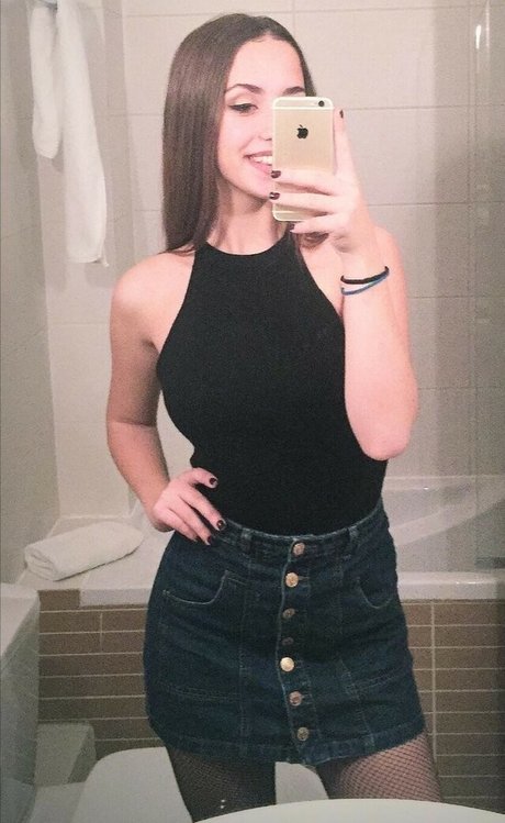 Demi Aggelopoulou nackt nette galerien