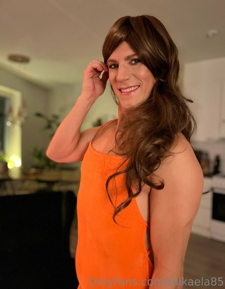 mikaela85 pornostar hd fotos