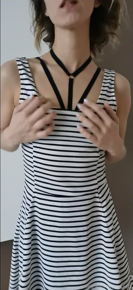 shemale sperma im mund onlyfans xxx kunst galerie