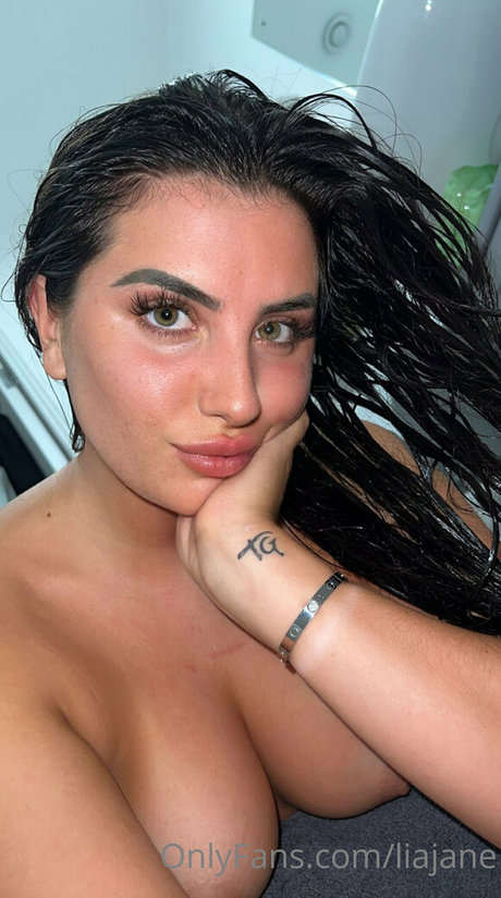 liajane porno nackten foto