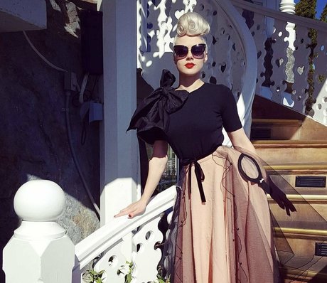 officiallymosh schauspielerin pornographische foto