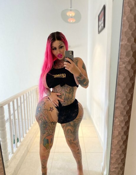 Xomarym nackt nette foto