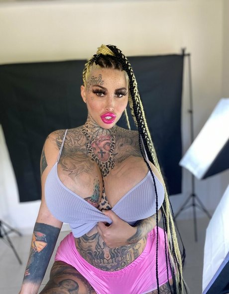 Xomarym erotische nackten archiv