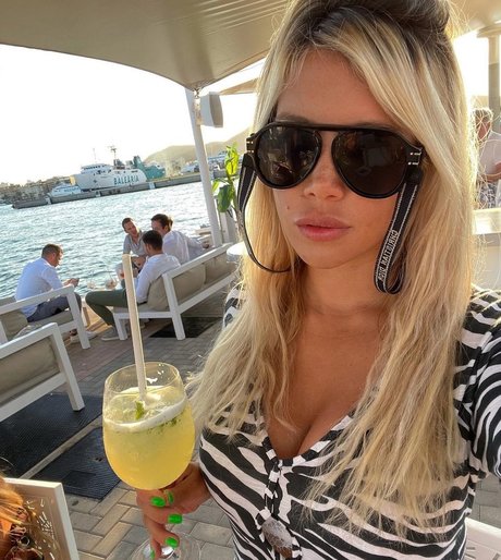 Wanda Nara kunst kostenlose foto