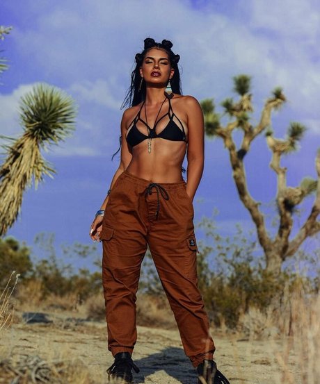 shemale sperma im mund onlyfans kostenlose galerie