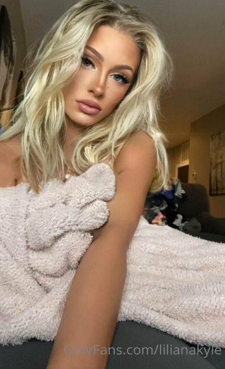 lilianakyle hübsche akt galerien