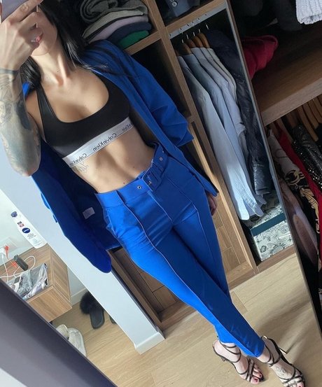 Giada Cristina Bessi exklusive pornostar galerie