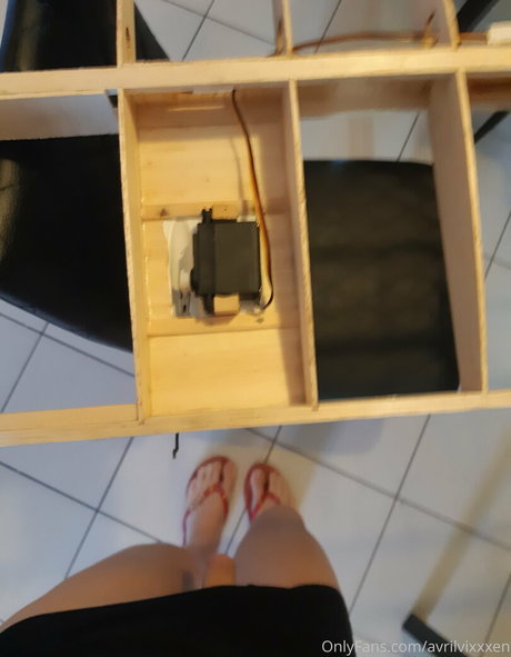 avrilvixxxen heiße nackten galerie