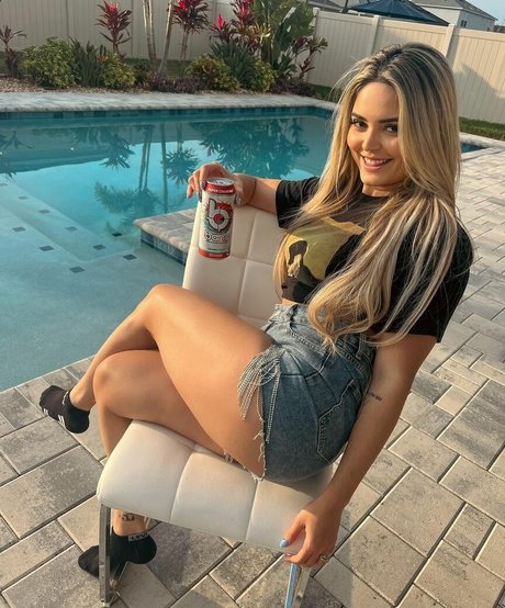 Taynara Conti xxx pornostar foto