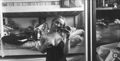 Aiobhin heiße erwachsene fotos